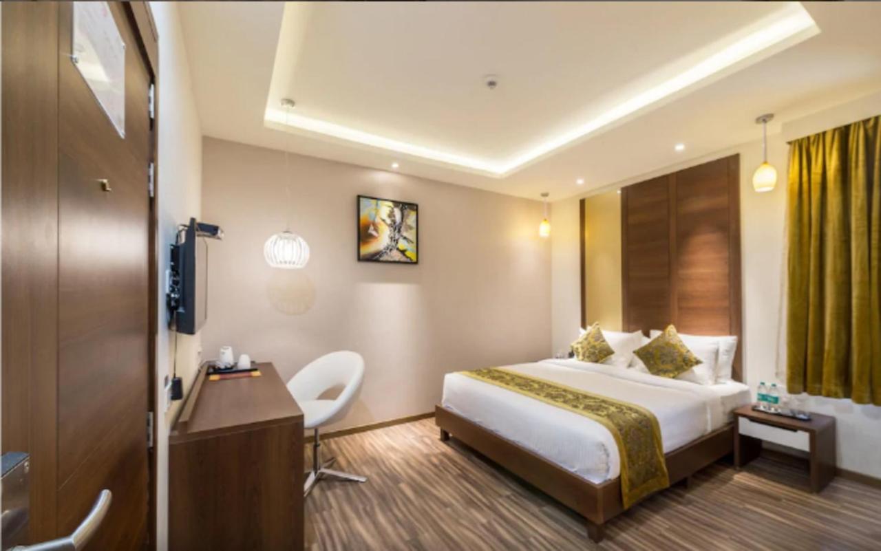 Jagadish Brigade Hotel Bengalúr Exteriér fotografie